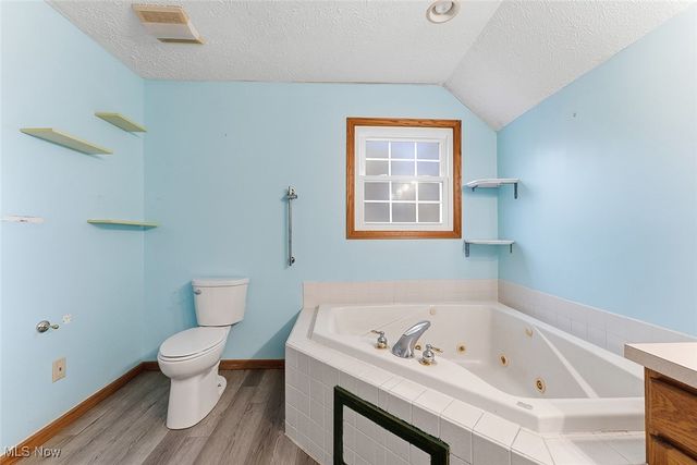 3805 Mount Vernon Boulevard, Norton, OH 44203