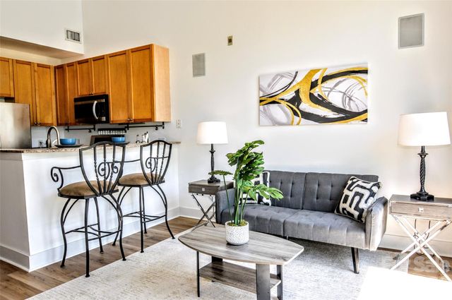 115 E Park Avenue 423, Charlotte, NC 28203