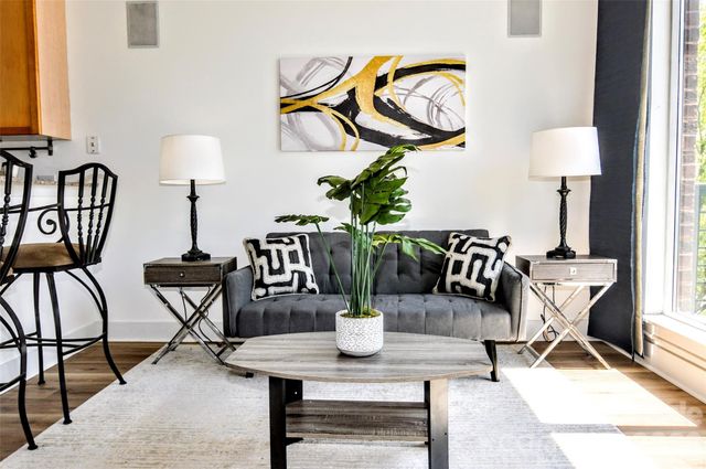 115 E Park Avenue 423, Charlotte, NC 28203