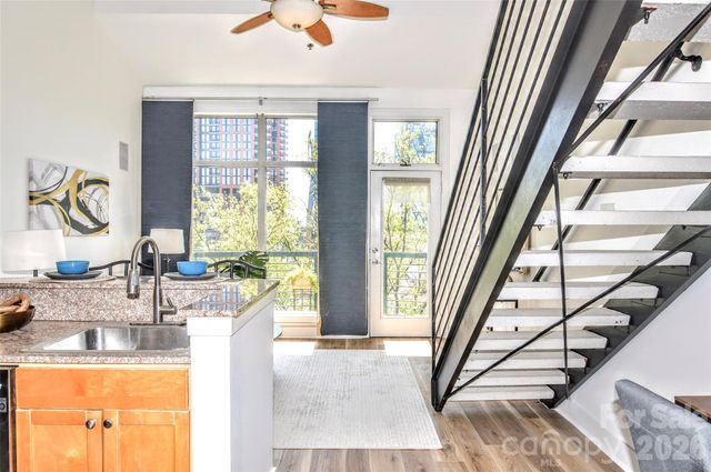 115 E Park Avenue 423, Charlotte, NC 28203