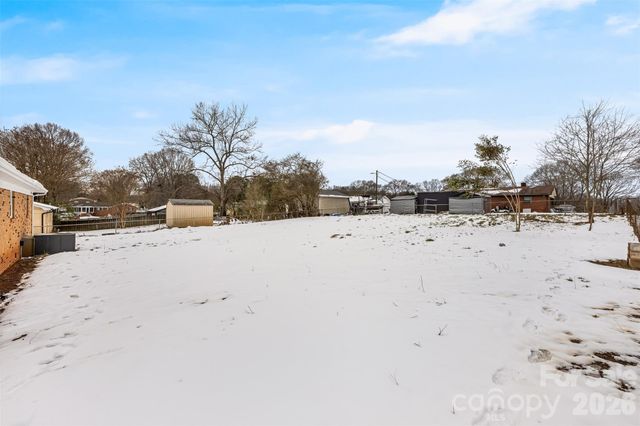 2621 Sherry Lane, Gastonia, NC 28054