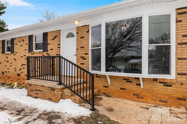 2621 Sherry Lane, Gastonia, NC 28054