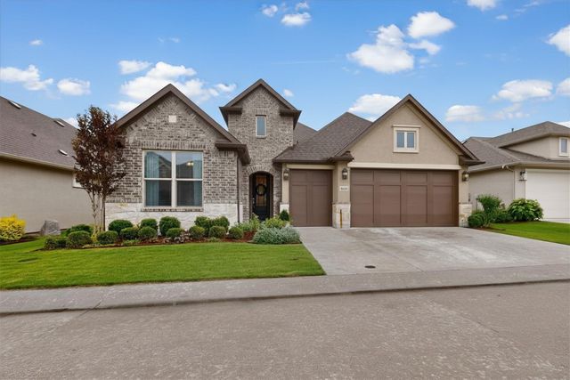 9613 Windwood Lane, Denton, TX 76207