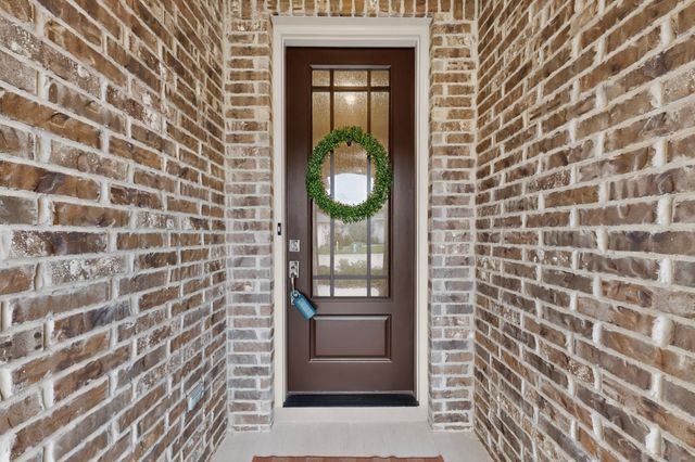 9613 Windwood Lane, Denton, TX 76207
