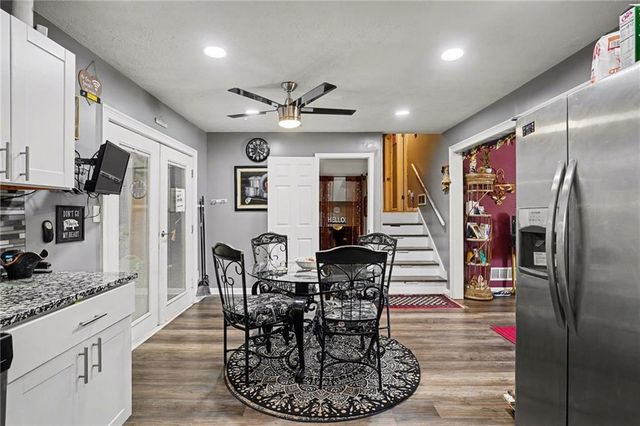6260 Crestview Lane, Forest Park, GA 30297