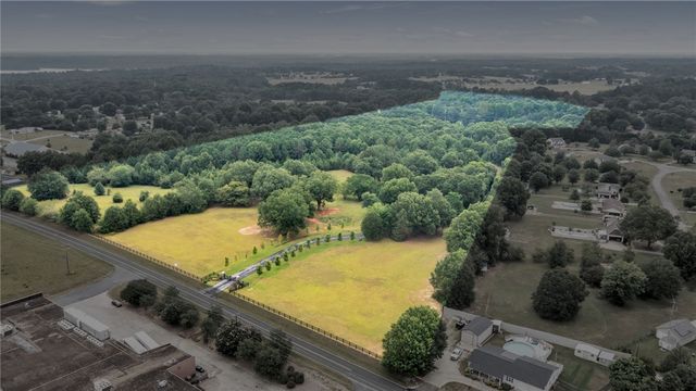 144 Old Asbury Road, Anderson, SC 29625