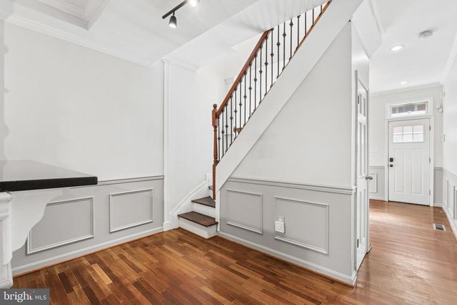 214 N MADEIRA ST, Baltimore, MD 21231