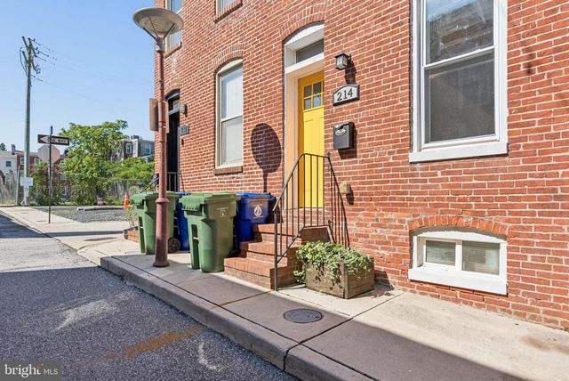 214 N MADEIRA ST, Baltimore, MD 21231