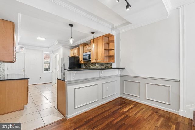 214 N MADEIRA ST, Baltimore, MD 21231