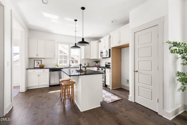 2325 Great Ridge Parkway, Chapel Hill, NC 27516