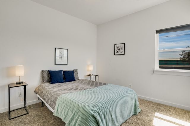 3725 Toronto Street, Dallas, TX 75212