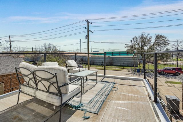 3725 Toronto Street, Dallas, TX 75212