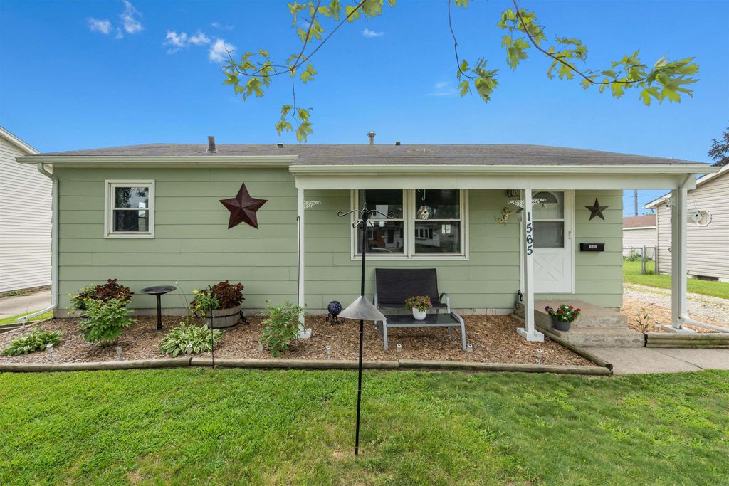 1565 Wakonda Drive, Waterloo, IA 50703
