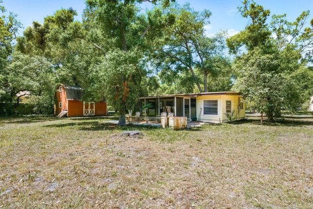 11405 OAK LANE, Largo, FL 33778