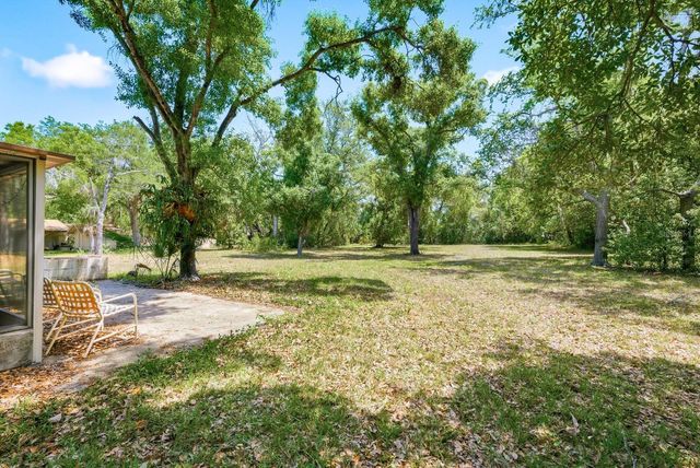 11405 OAK LANE, Largo, FL 33778