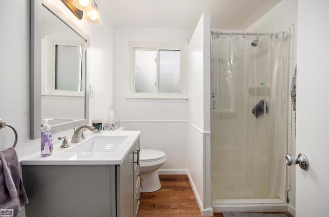 31201 Share Street, Saint Clair Shores, MI 48082