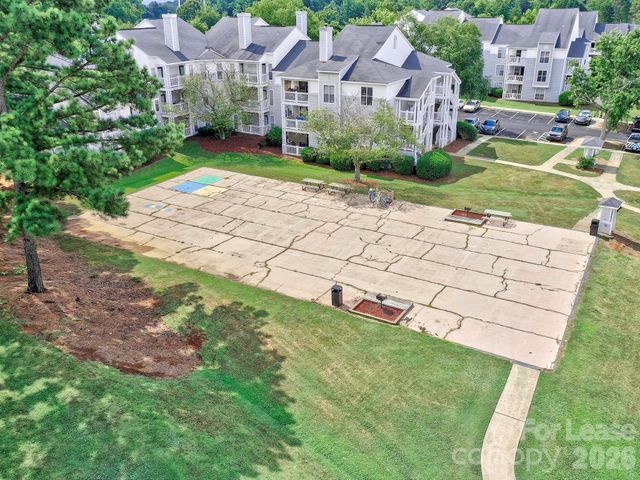 915 Emma Kate Court, Lake Wylie, SC 29710