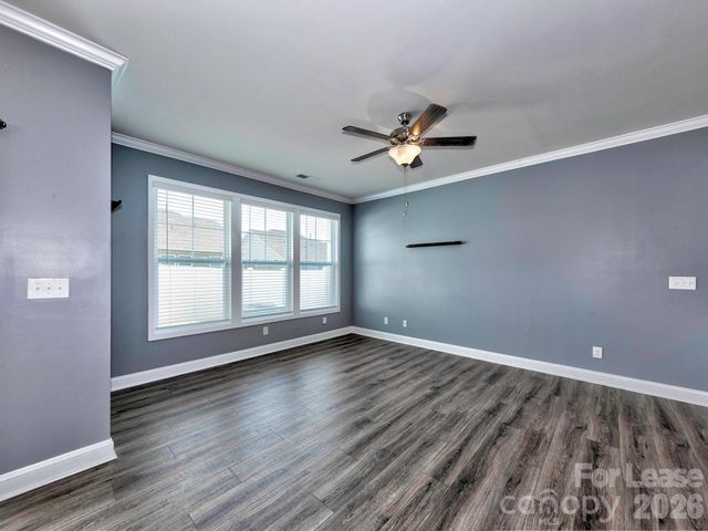 915 Emma Kate Court, Lake Wylie, SC 29710