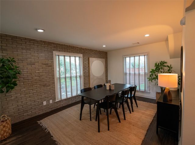 2631 Alco Avenue, Dallas, TX 75211