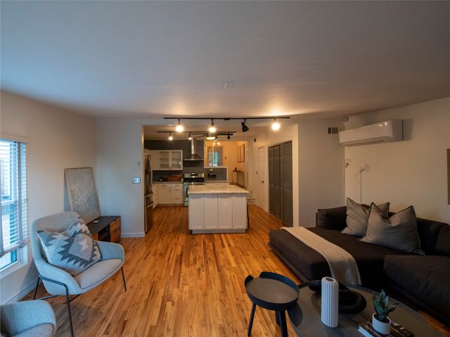 2631 Alco Avenue, Dallas, TX 75211