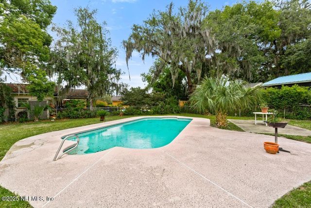 433 W 70TH Street, Jacksonville, FL 32208