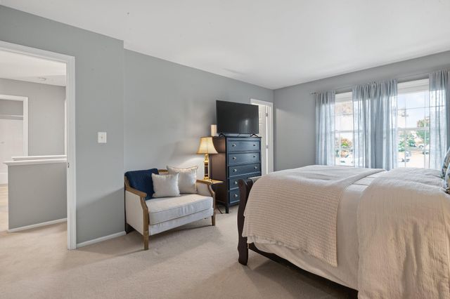 6517 BEECHNUT CIR, Warrenton, VA 20187