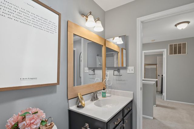 6517 BEECHNUT CIR, Warrenton, VA 20187