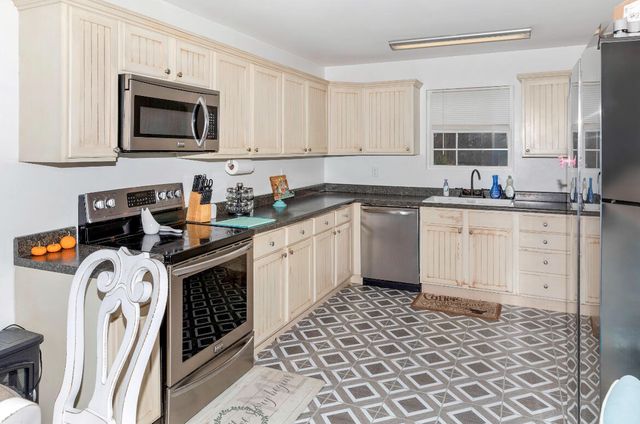 103 Boreing Drive, London, KY 40741