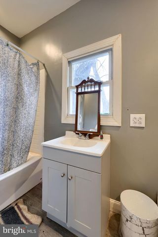 461 E WALNUT ST, York, PA 17403