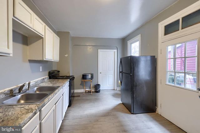 461 E WALNUT ST, York, PA 17403