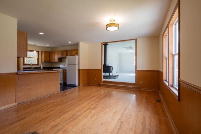 8335 S Maple City Road, Kasson Twp, MI 49664