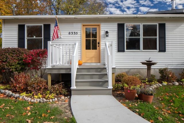 8335 S Maple City Road, Kasson Twp, MI 49664