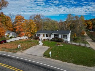 8335 S Maple City Road, Kasson Twp, MI 49664