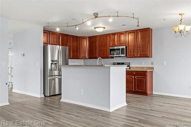 3939 Forester Boulevard, Auburn Hills, MI 48326