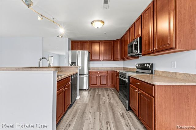 3939 Forester Boulevard, Auburn Hills, MI 48326