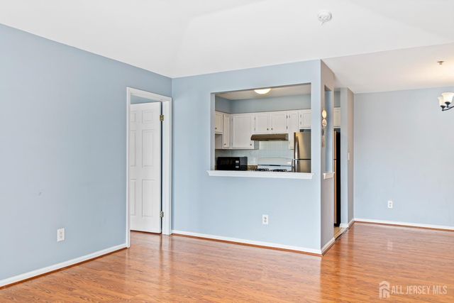 734 Waterford Drive, Edison, NJ 08817