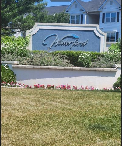 734 Waterford Drive, Edison, NJ 08817