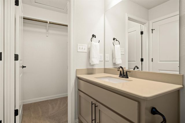 131 Sangaree DR, Buda, TX 78610