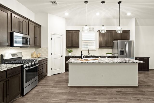 131 Sangaree DR, Buda, TX 78610