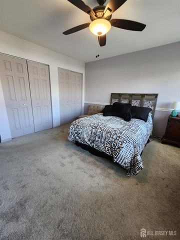 3 Twin River Drive K, Hightstown, NJ 08520