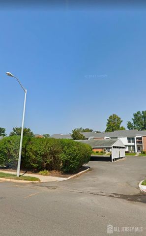 3 Twin River Drive K, Hightstown, NJ 08520