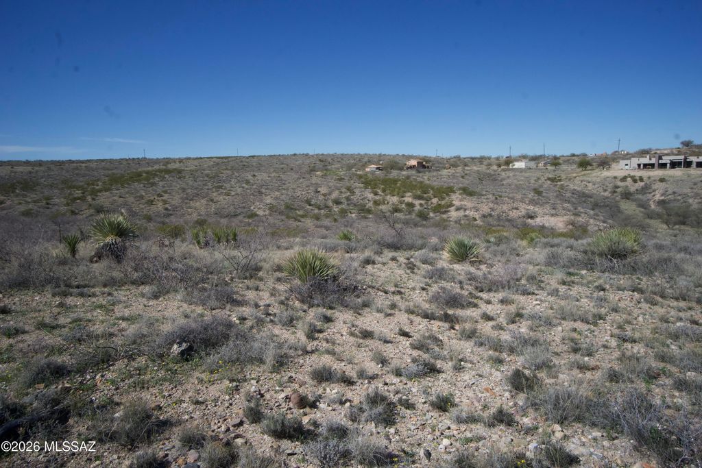 Image 26 of property listing at 15670 E Marsh Station Road, Vail, AZ 85641