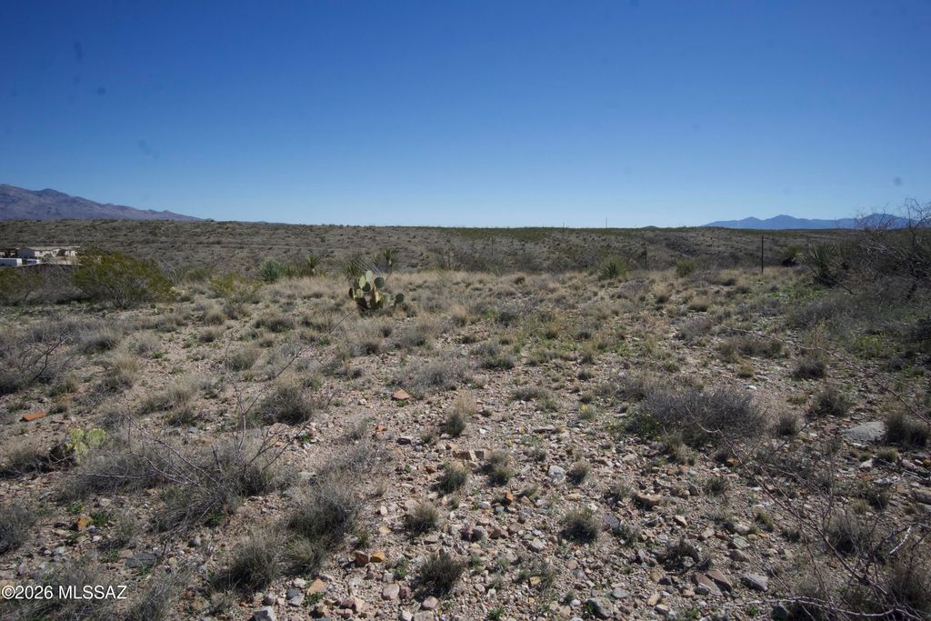 Image 34 of property listing at 15670 E Marsh Station Road, Vail, AZ 85641