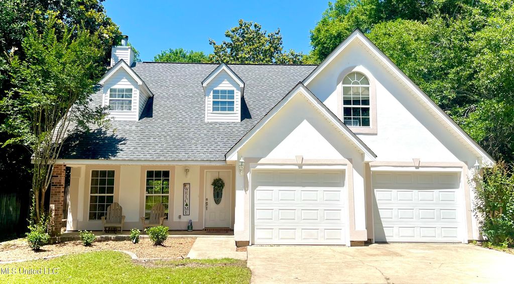 3309 N 2nd Street, Ocean Springs, MS 39564