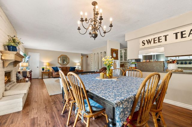 13001 GLENWOOD HILLS Court NE, Albuquerque, NM 87111