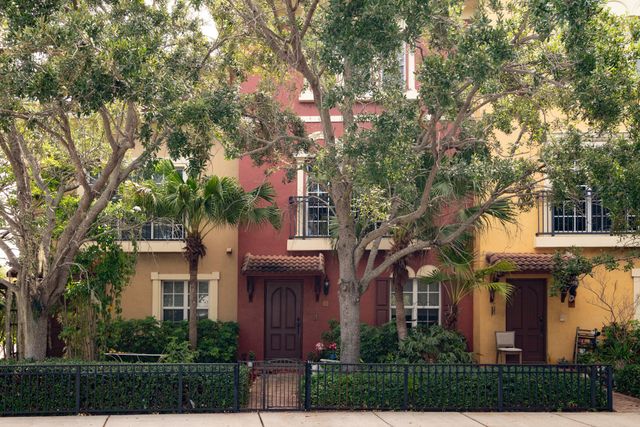530 S FEDERAL Highway 2, Lake Worth Beach, FL 33460