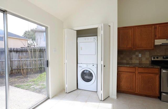 10707 Williston Drive, Houston, TX 77065