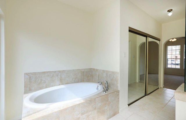 10707 Williston Drive, Houston, TX 77065