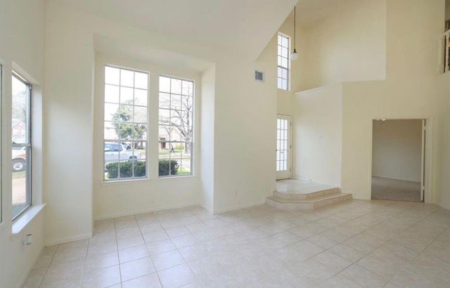 10707 Williston Drive, Houston, TX 77065