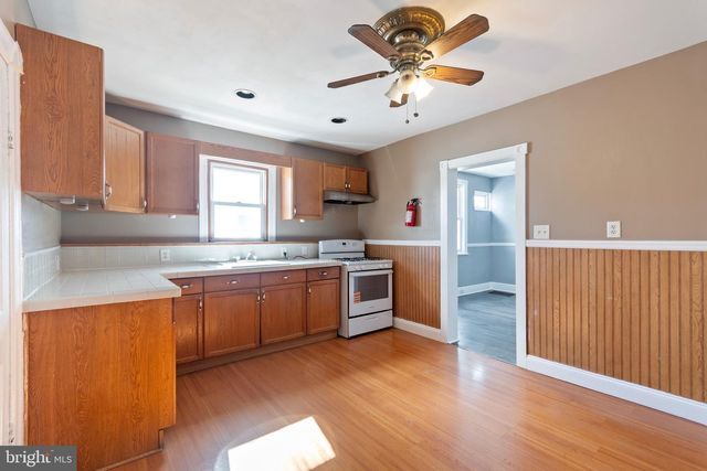 109 THOMPSON ST, Burlington, NJ 08016